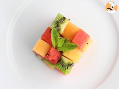 Rubik's Cube aus Früchten, der Design-Obstsalat - foto 2