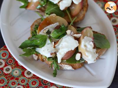 Rucola-Schnitten, gebratene Pfirsiche und Burrata: die superleckere süß-salzige Kombination! - foto 3