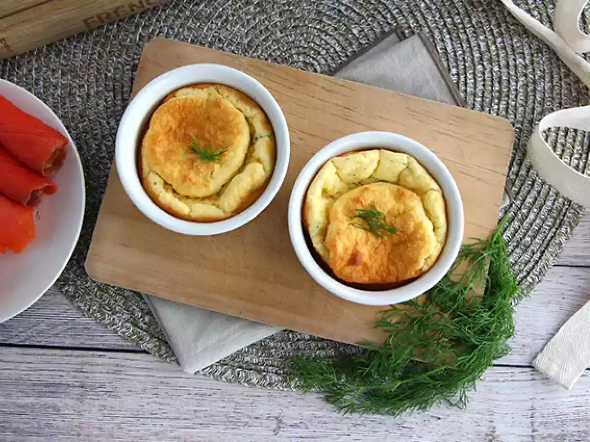 Soufflés mit geräuchertem Lachs und Frischkäse - foto 3