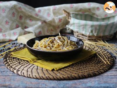 Spaghetti Cacio e Pepe: 3 Zutaten, eine Geschmacksexplosion! - foto 2