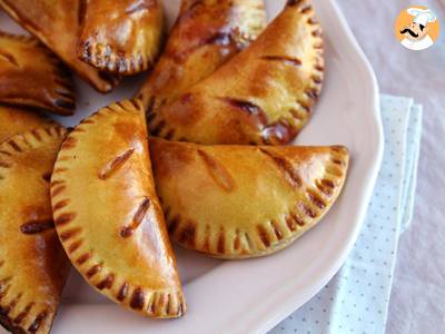 Süßes Gebäck mit Marmelade