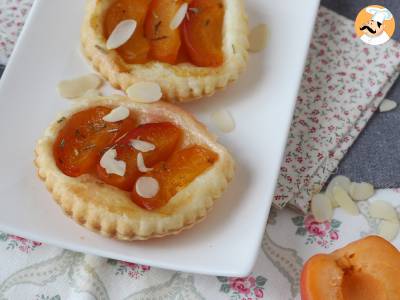 Tartelettes tatin mit Aprikosen, das schnelle Dessert, wenn man Gäste hat! - foto 2