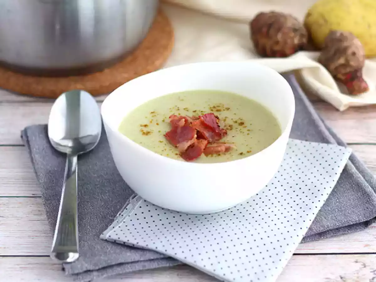 Topinambursuppe, Kartoffeln und Speck