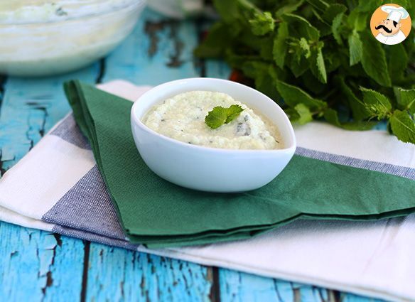 Tzatziki, die griechische sauce mit gurken und joghurt - Rezept Petitchef