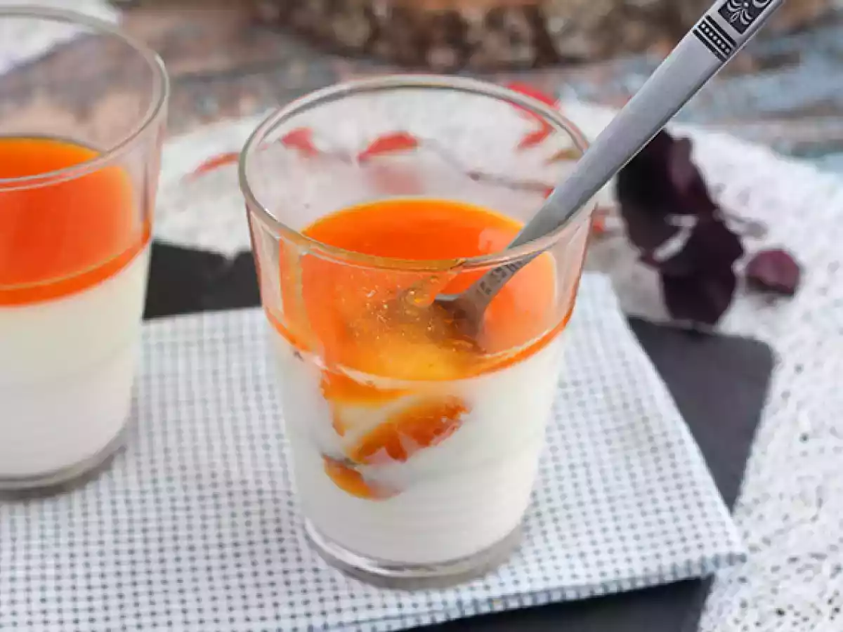 Vanille-Panna-Cotta mit Aprikosencoulis - foto 6
