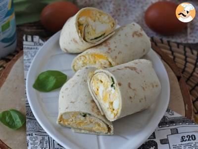 Weicher und super proteinreicher Wrap mit Ei und Feta - foto 3