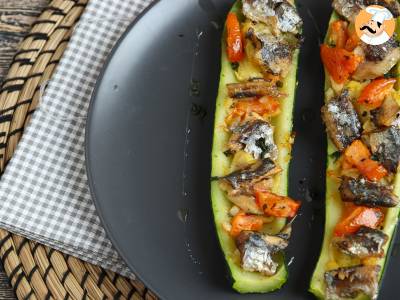 Wie macht man mit Sardinen gefüllte Zucchini? - foto 2