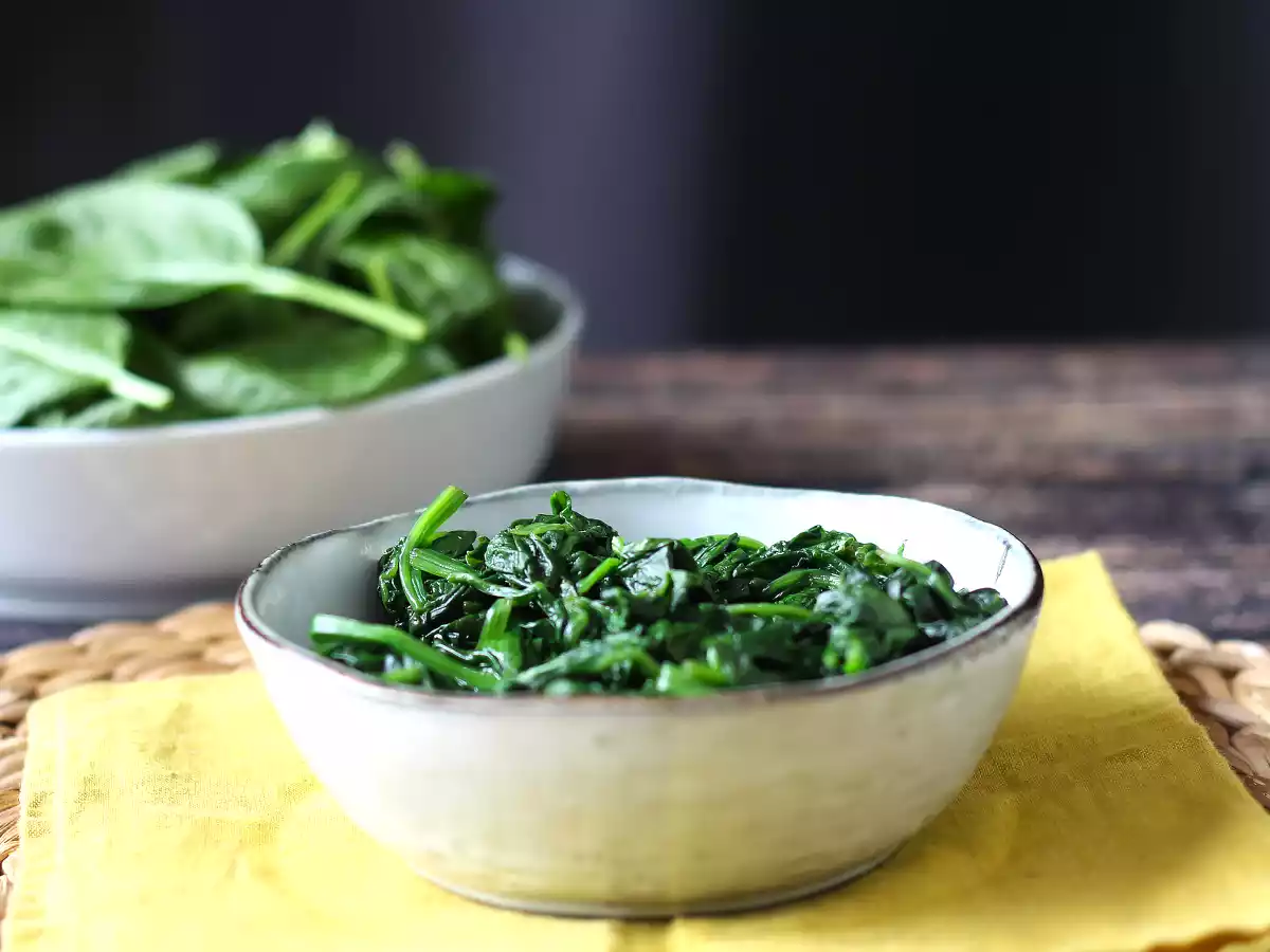 Wie man frischen Spinat kocht - foto 2