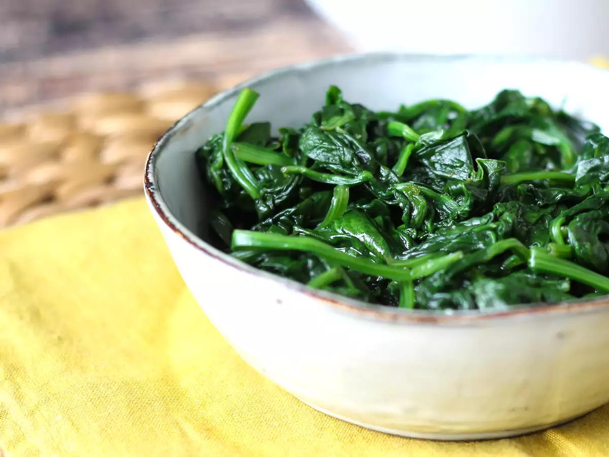 Wie man frischen Spinat kocht - foto 4
