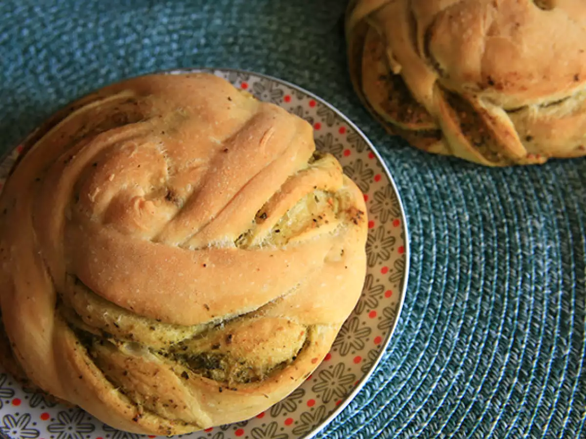 Zopfbrötchen mit grünem Pesto - foto 4