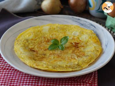 Zwiebel-Omelett, das leckere und einfach zuzubereitende Rezept